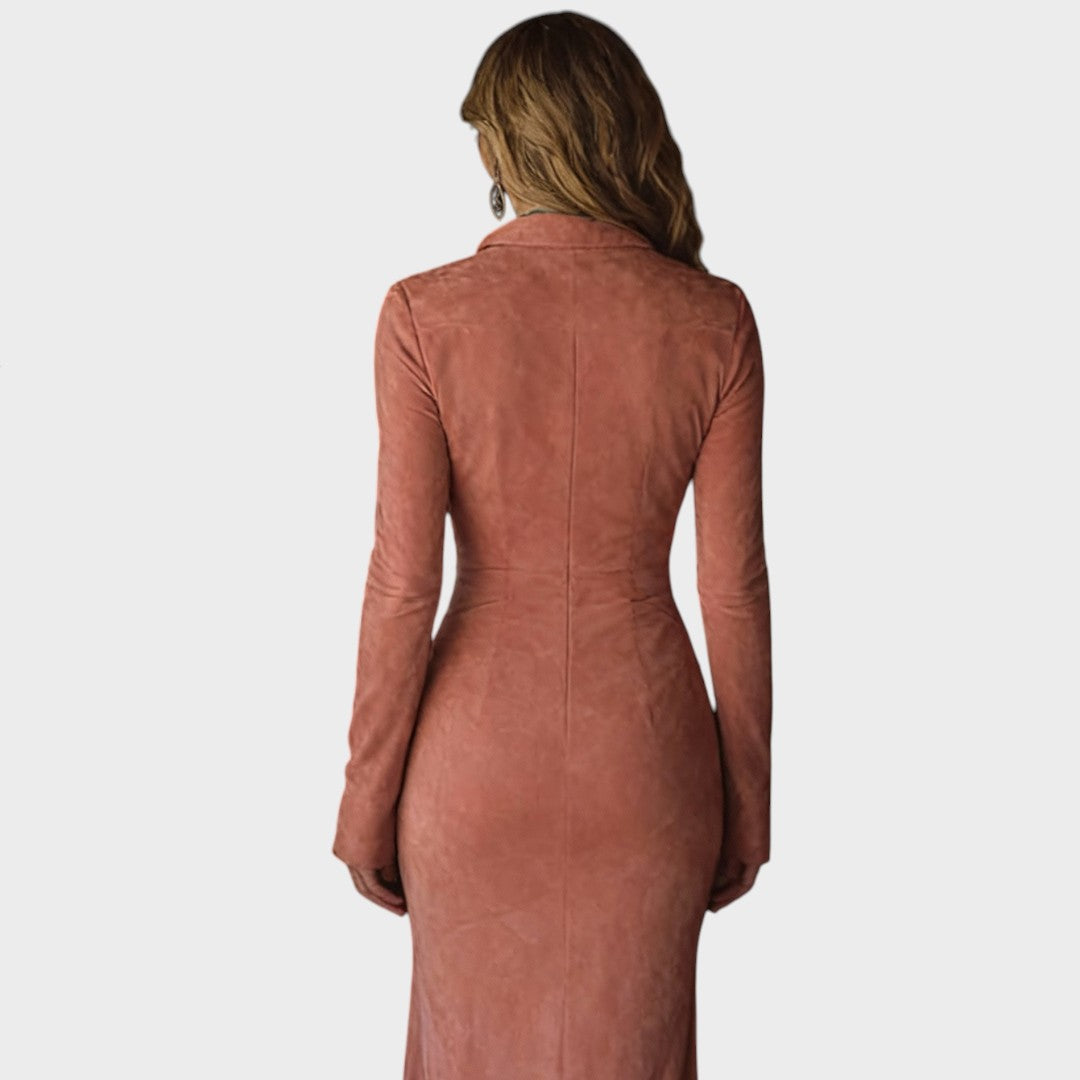 Soli | Vestido Largo de Ante con Bordado de Flecos