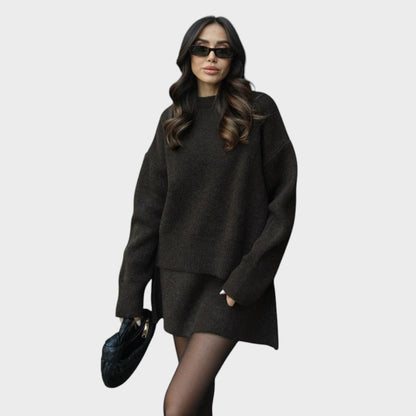 Lara | Conjunto de Falda y Suéter de Punto