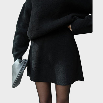 Lara | Conjunto de Falda y Suéter de Punto