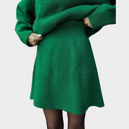 Lara | Conjunto de Falda y Suéter de Punto