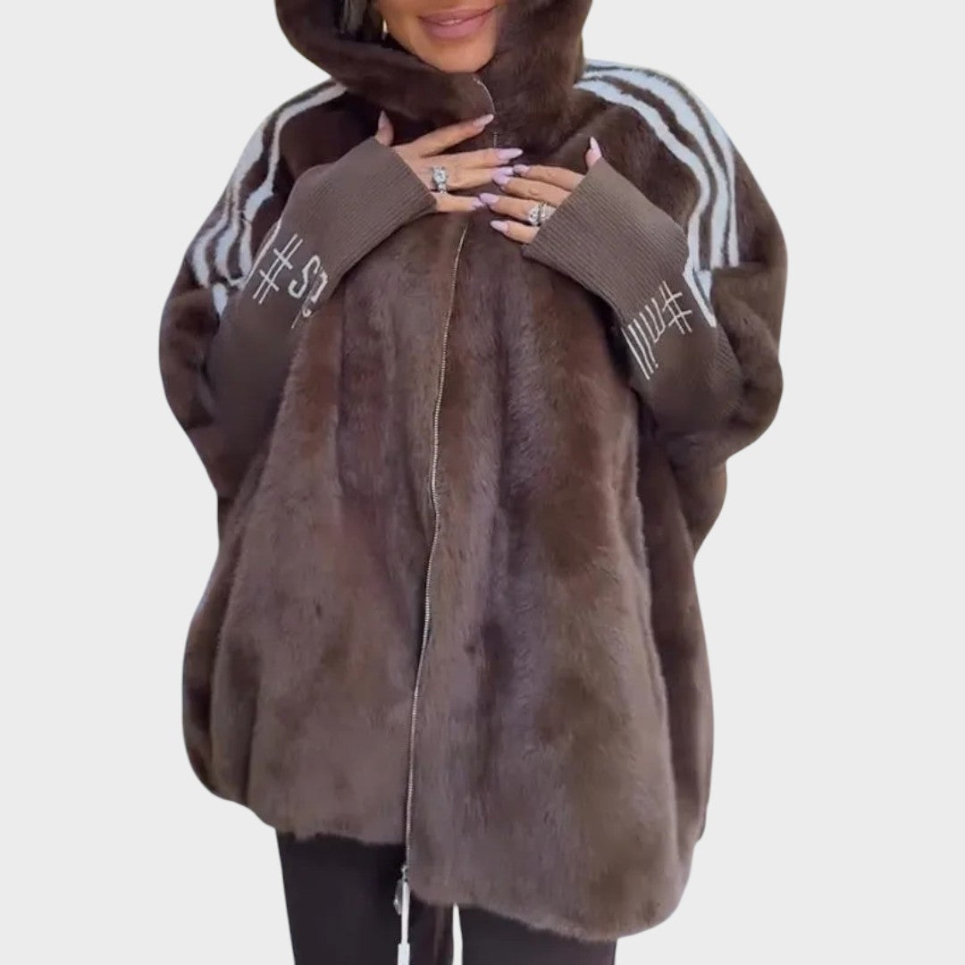 Beatrix |  Abrigo Elegante de Piel