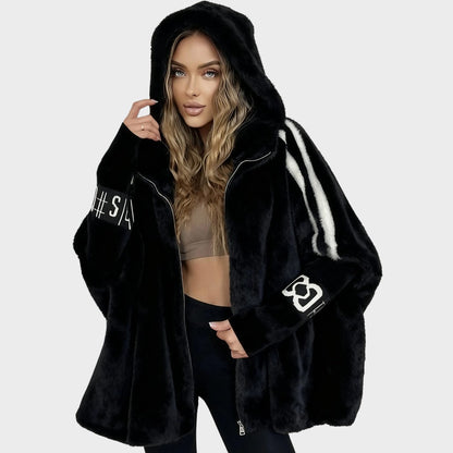 Beatrix |  Abrigo Elegante de Piel