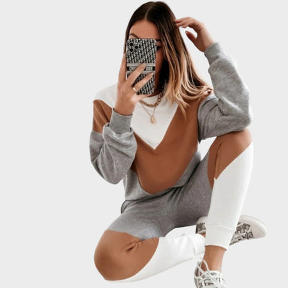 Megan | Conjunto de Camiseta  y Pantalones