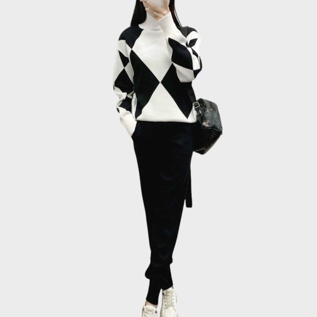 Mannu | Conjunto de Suéter y Pantalón de Malla Ligera